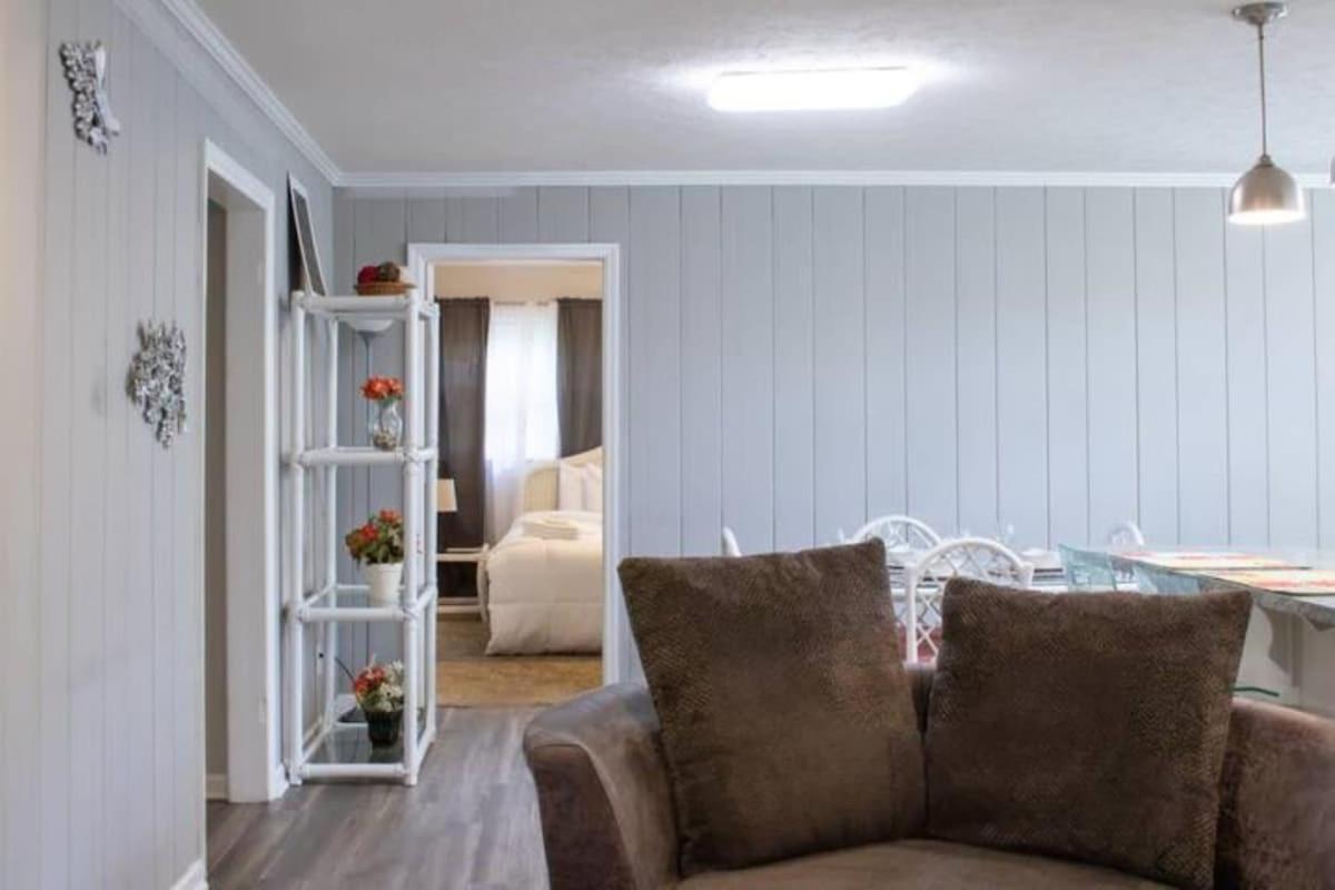 Holiday home The Graduation Getaway Near Downtown & Benning *