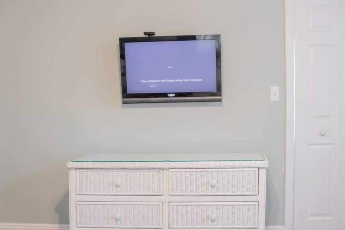 The Graduation Getaway Near Downtown & Benning Holiday home Columbus
